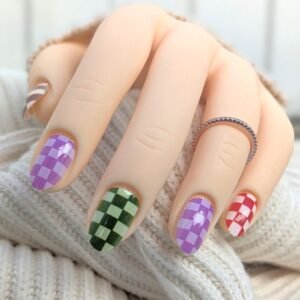 24Pc Retro Checkered Round Nails